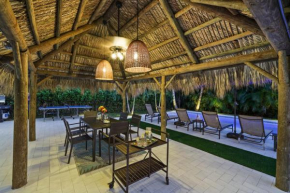 Hideaway Palms